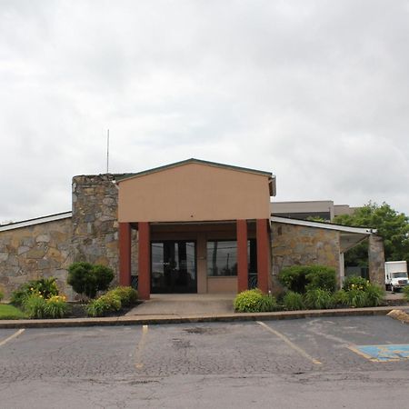 Executive Inn & Suites Nashville Exteriör bild